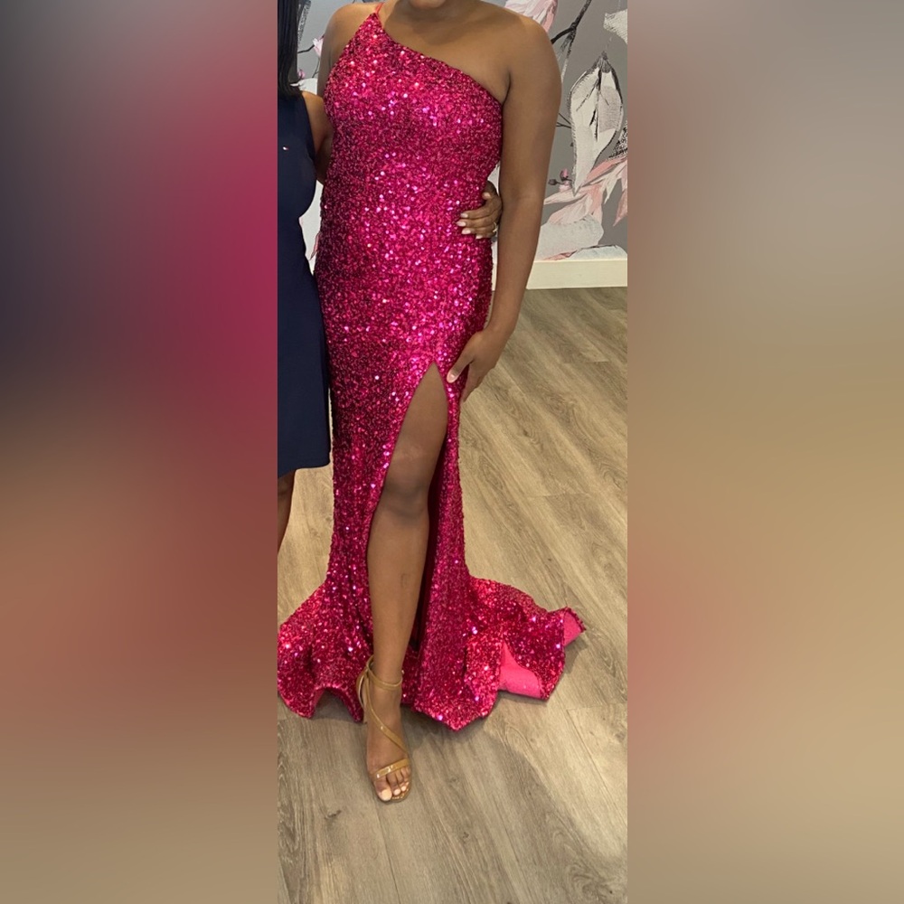 Hot pink seqence formal dress (Prom/Pageant)